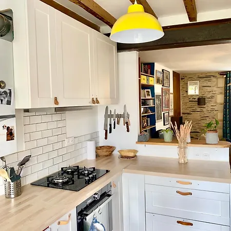 Authentique T2 Proche Gare Apartment
